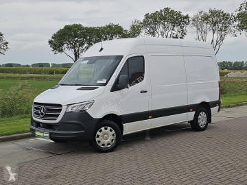 Mercedes Sprinter 317 L2H2 LED 3.5t-Trekh