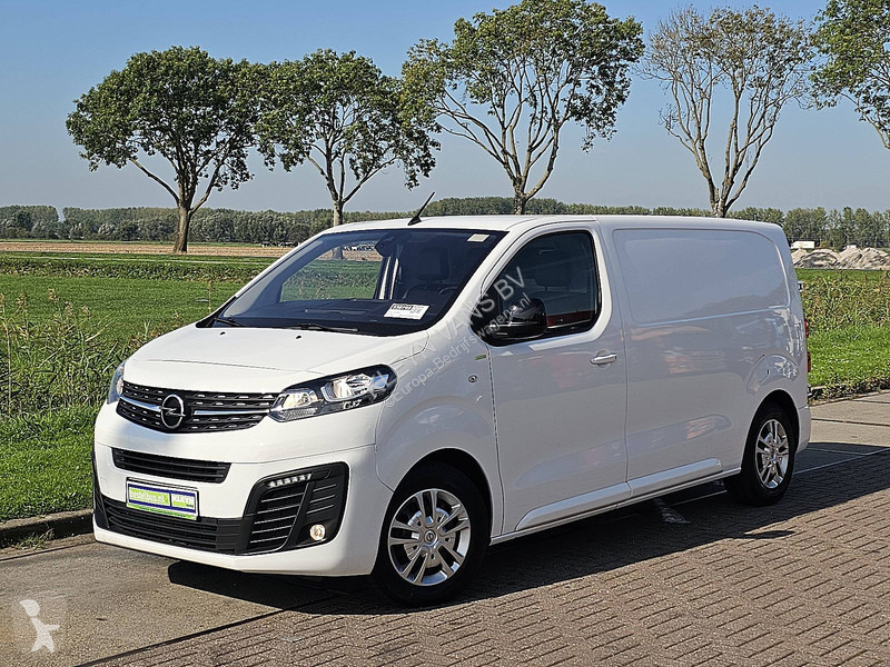 Autoutilitară Opel L2H1 Navi Carplay!!