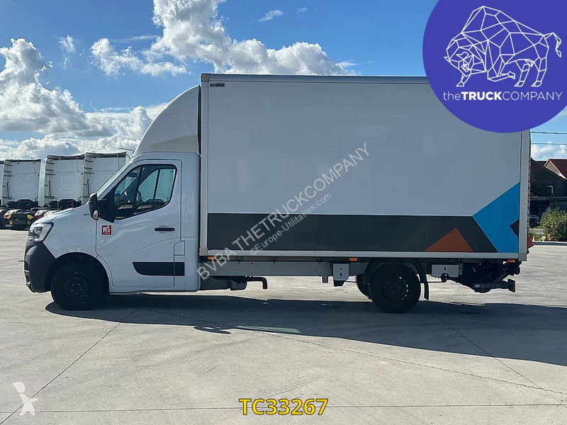 Samochód dostawczy Renault