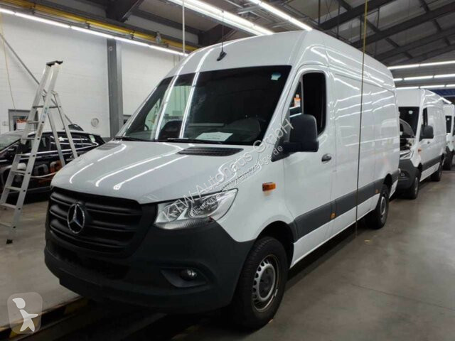 Samochód dostawczy Mercedes Sprinter 317...