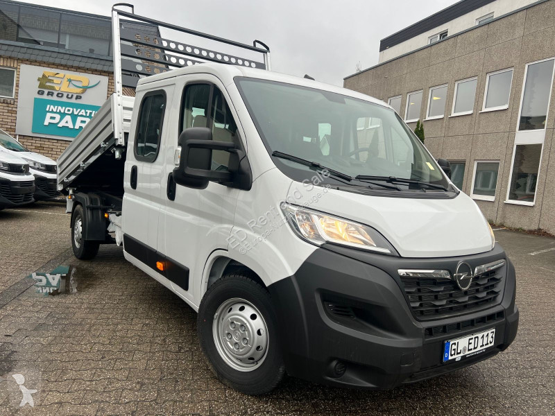 Samochód dostawczy Opel Vermietung-Rental...