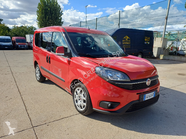 Furgoneta Fiat DOBLO