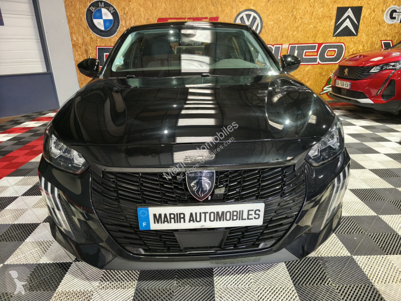 Autoutilitară Peugeot 208