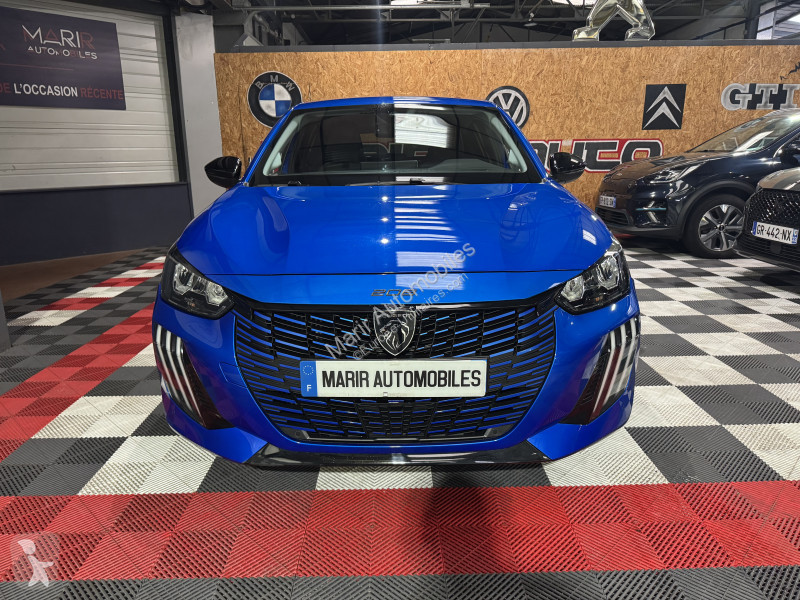 Samochód dostawczy Peugeot 208