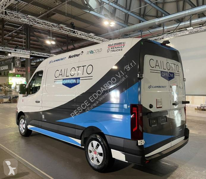 Furgoneta Renault L2H2 DCI 150