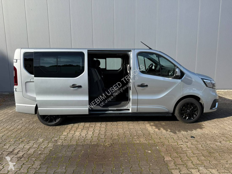 Autoutilitară Renault - Exclusive DOUBLE CABIN...