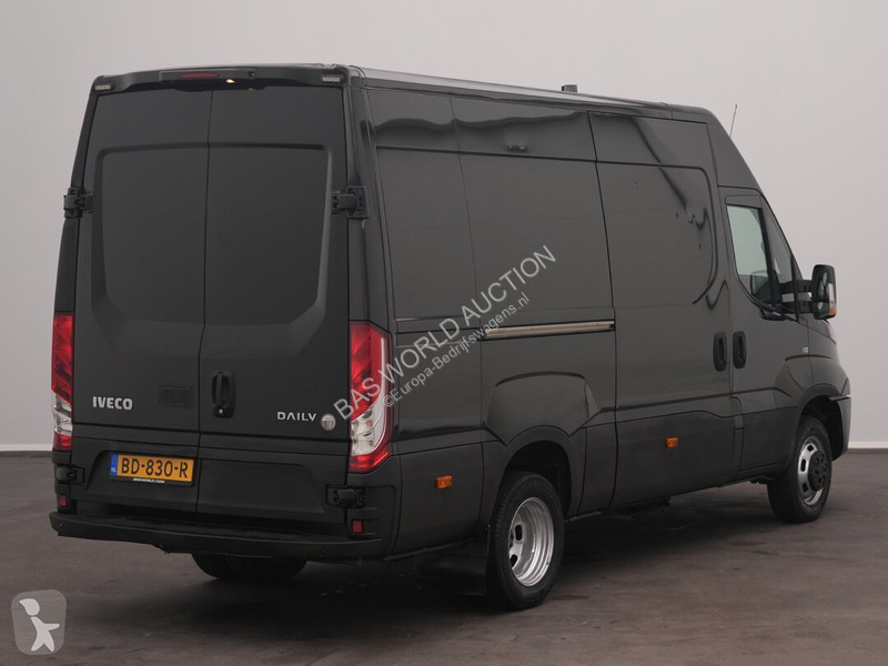 عربة نفعية Iveco 50C18