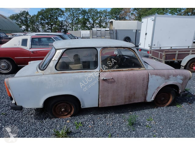 Furgoneta Trabant 601