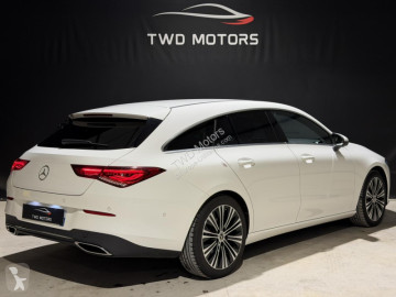 Familiar Mercedes