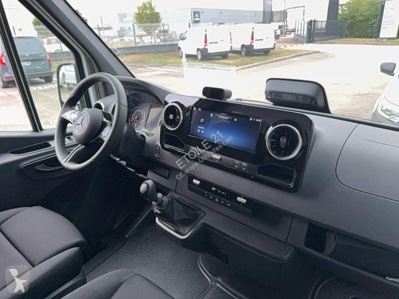 Furgoneta Mercedes SPRINTER CHASSIS CAB 515 CDI...