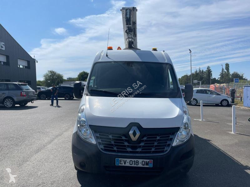 عربة نفعية Renault
