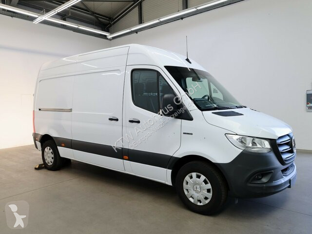 Коммерческий автомобиль Mercedes eSprinter 312...