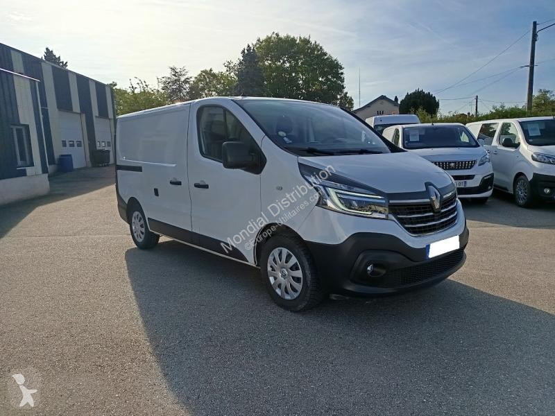 Véhicule utilitaire Renault L1H1 DCI 120 GRAND...