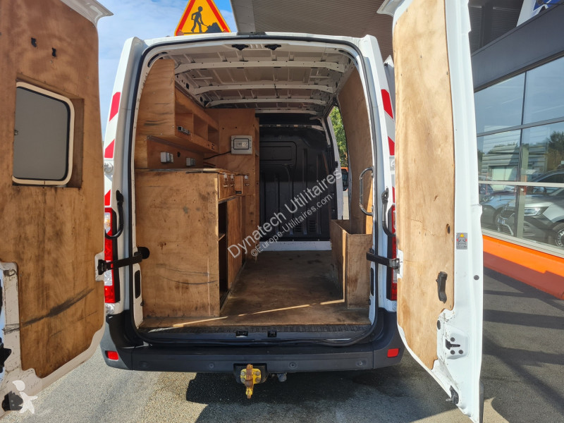 Véhicule utilitaire Renault MASTER III FG F3500...