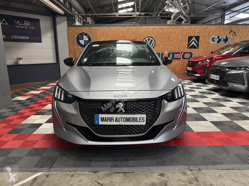 Véhicule utilitaire Peugeot 208