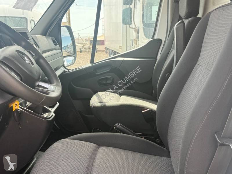 Furgoneta Renault 2.3 DCI 145