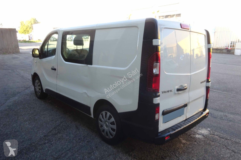 Véhicule utilitaire Renault TRAFIC 1.6 DCI 120...
