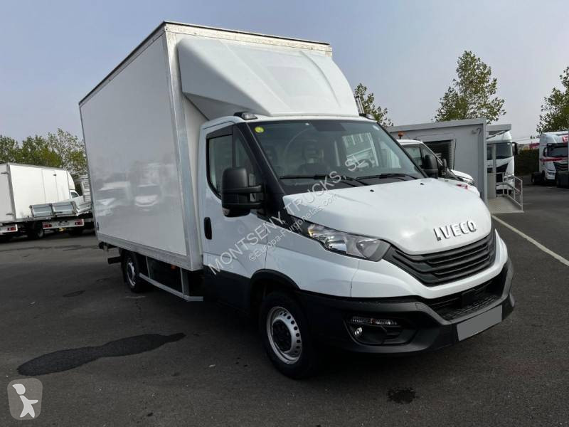 Autoutilitară Iveco 35S16