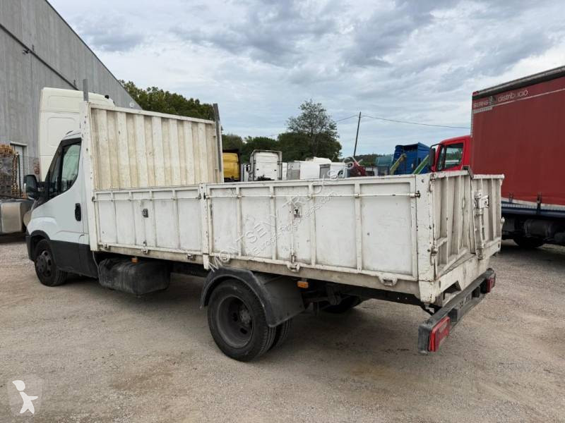 Autoutilitară Iveco 35C15