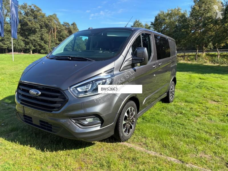 Autoutilitară Ford Sport
