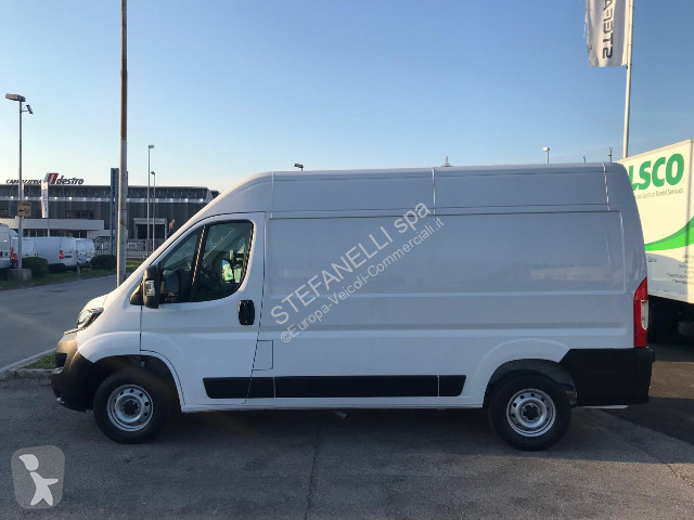 Véhicule utilitaire Fiat Ducato 33 MH2 2.2 mjt3...