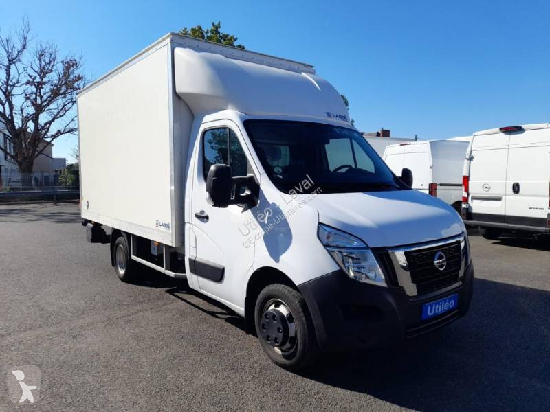 Véhicule utilitaire Nissan RJ L4H1 2.3 DCI...