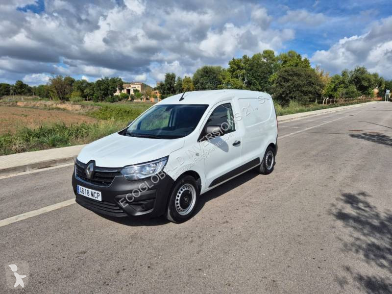 Véhicule utilitaire Renault DCI 95