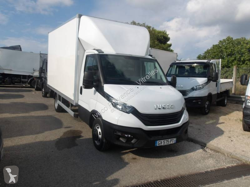 Véhicule utilitaire Iveco 35C16H EMP 4100