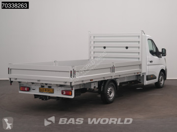 Utilitaire plateau Renault