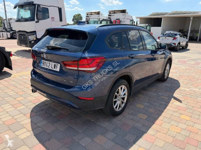 Véhicule utilitaire BMW