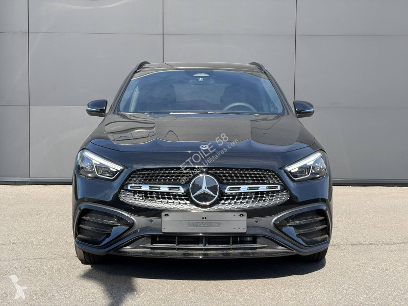 Véhicule utilitaire Mercedes GLA 180 7G-DCT