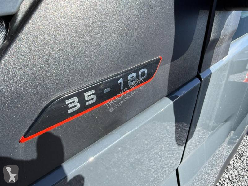 Véhicule utilitaire Iveco