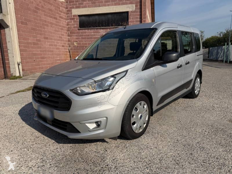 Véhicule utilitaire Ford