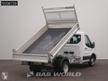 Utilitaire benne Ford