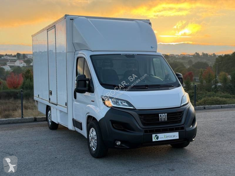 Véhicule utilitaire Fiat