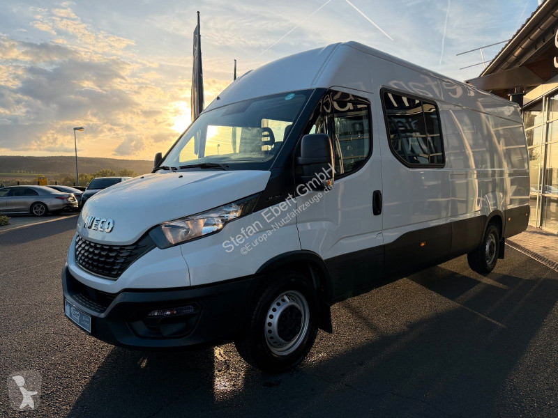 Véhicule utilitaire Iveco 35S14H CRV , Crewcab,...