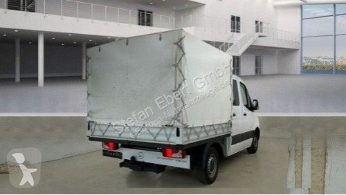 Véhicule utilitaire Mercedes 215 CDI 9G DoKa...