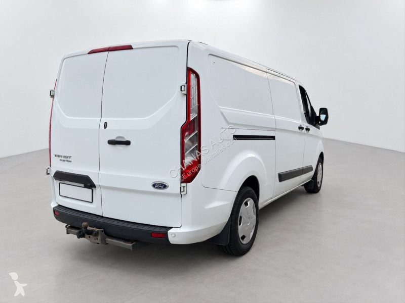 Véhicule utilitaire Ford 320 L2H1 2.0 TDCi 130...