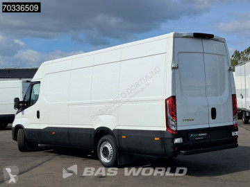 Fourgon Iveco