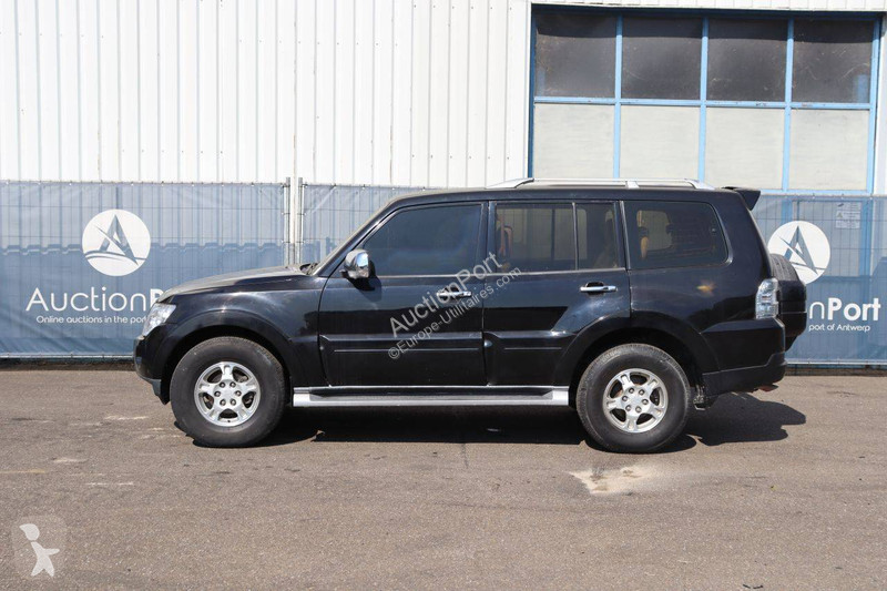 Véhicule utilitaire Mitsubishi