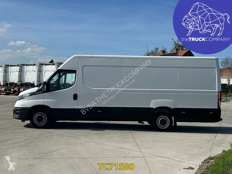Véhicule utilitaire Iveco 35-160 HI MATIC