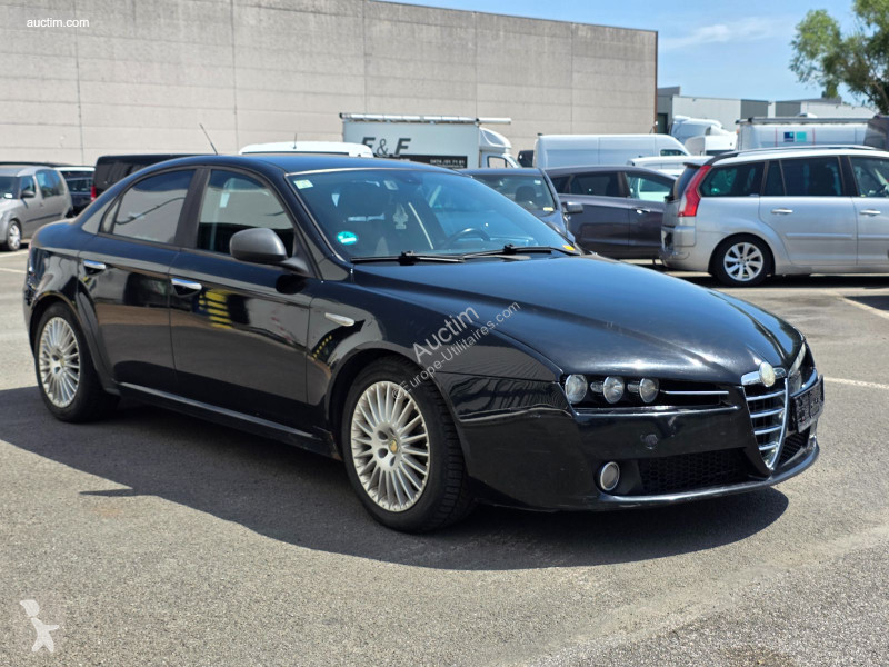 Véhicule utilitaire Alfa-Roméo 159