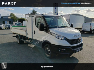 Utilitaire benne standard Iveco