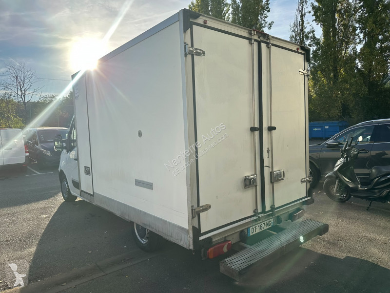 Véhicule utilitaire Renault MASTER III CCB...