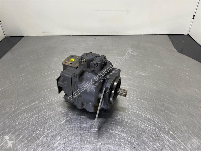 Véhicule utilitaire Komatsu 708-1W-41522-Sauer...