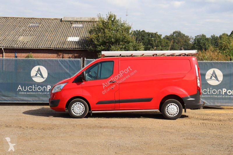 Véhicule utilitaire Ford