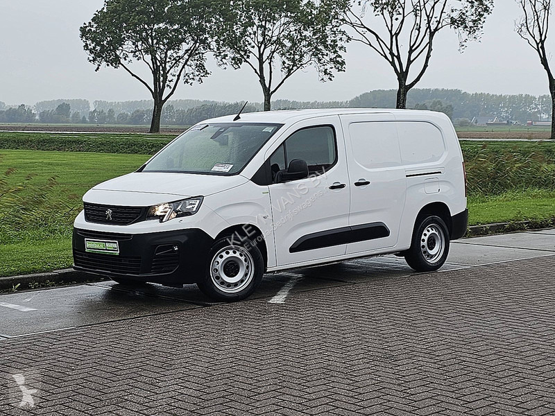 Véhicule utilitaire Peugeot 1.5 L2 ac automaat...