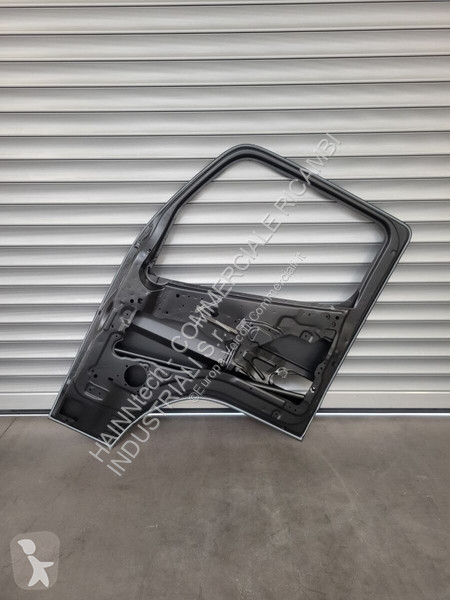 Véhicule utilitaire Mitsubishi CANTER 