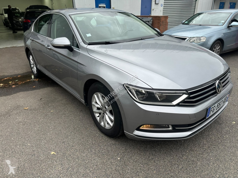Véhicule utilitaire Volkswagen PASSAT 2.0 TDI...