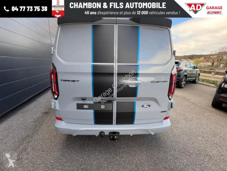 Véhicule utilitaire Ford FOURGON 320 L2H1 2.0...